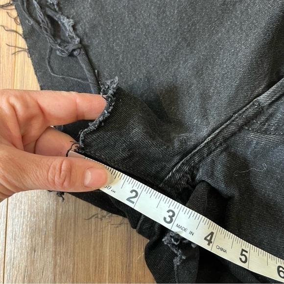 Levi's 501 Original Denim Shorts - Lunar Black - Picture 10 of 12